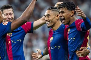 恐怖火力，莱万、拉菲尼亚、亚马尔本赛季共打进82球送出42次助攻