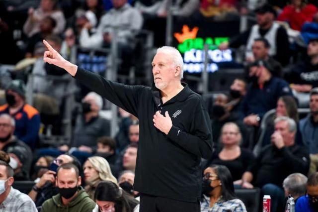 【现场】登顶！波波维奇常规赛胜场数追平历史第一